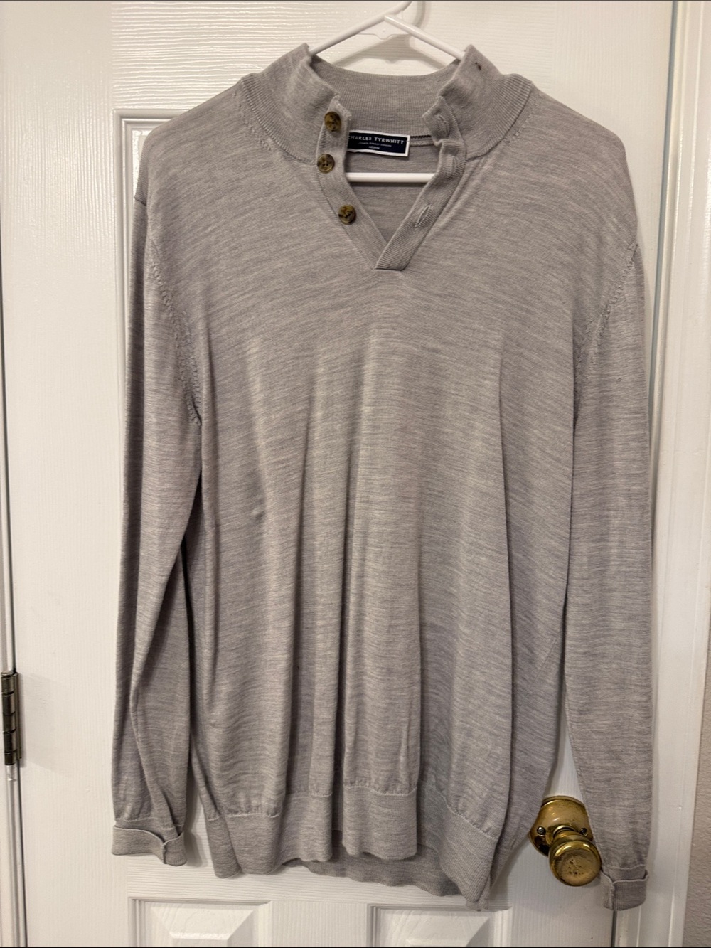Charles Tyrwhitt Light Gray V-Neck Button Sweater
